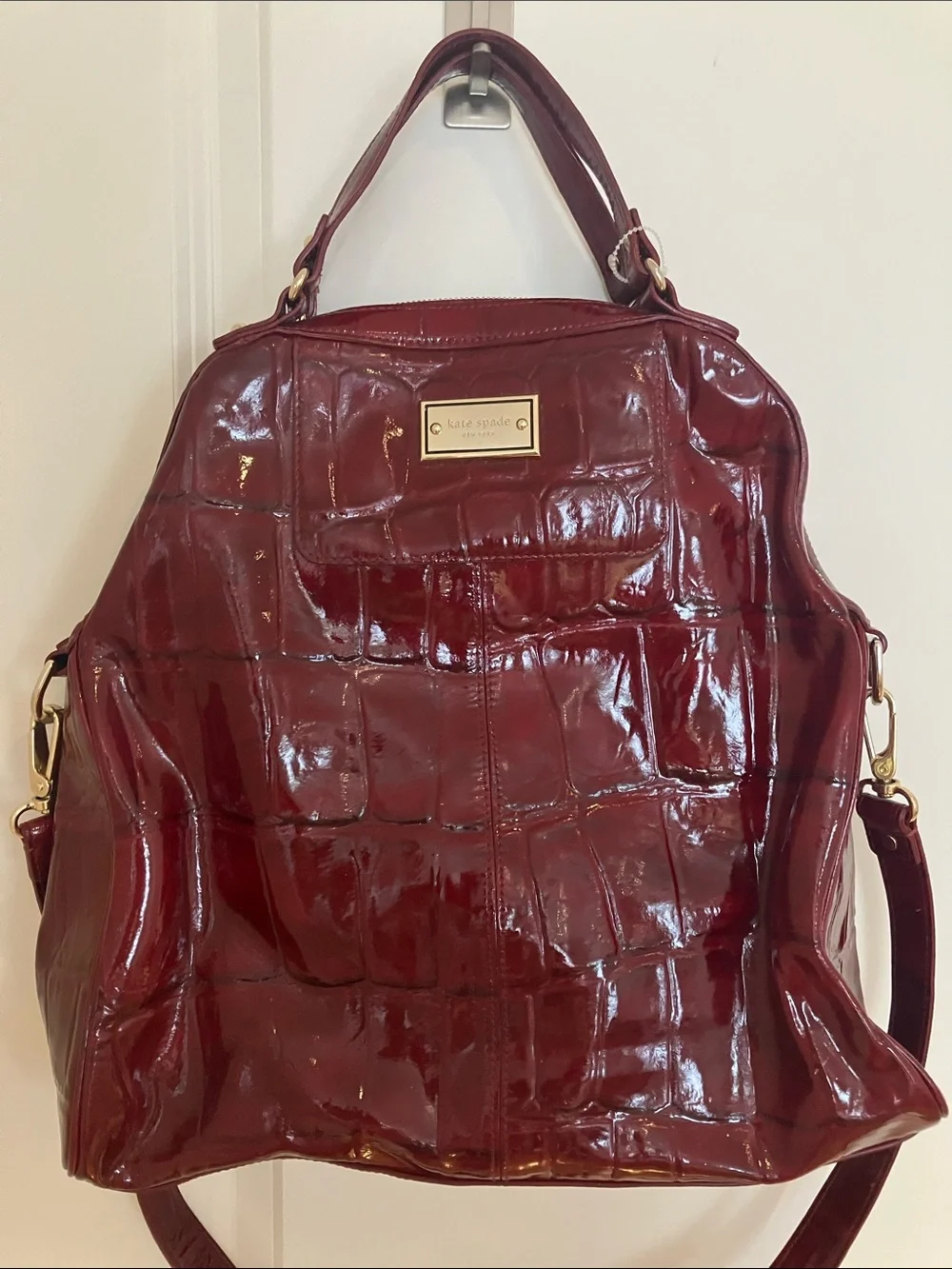 kate spade burgundy wine red patent leather embossed lg shoulder hand bag rare